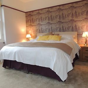 Superior Double or Twin Room Garden View